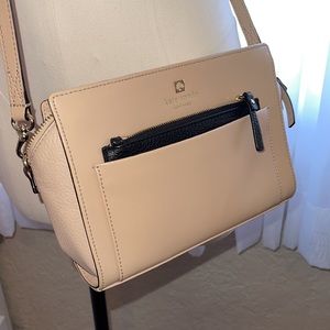 Kate Spade bag in good conditions